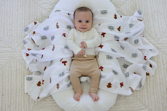 5 Ways Swaddling Your Newborn Can Bring Relief to Exhausted Moms