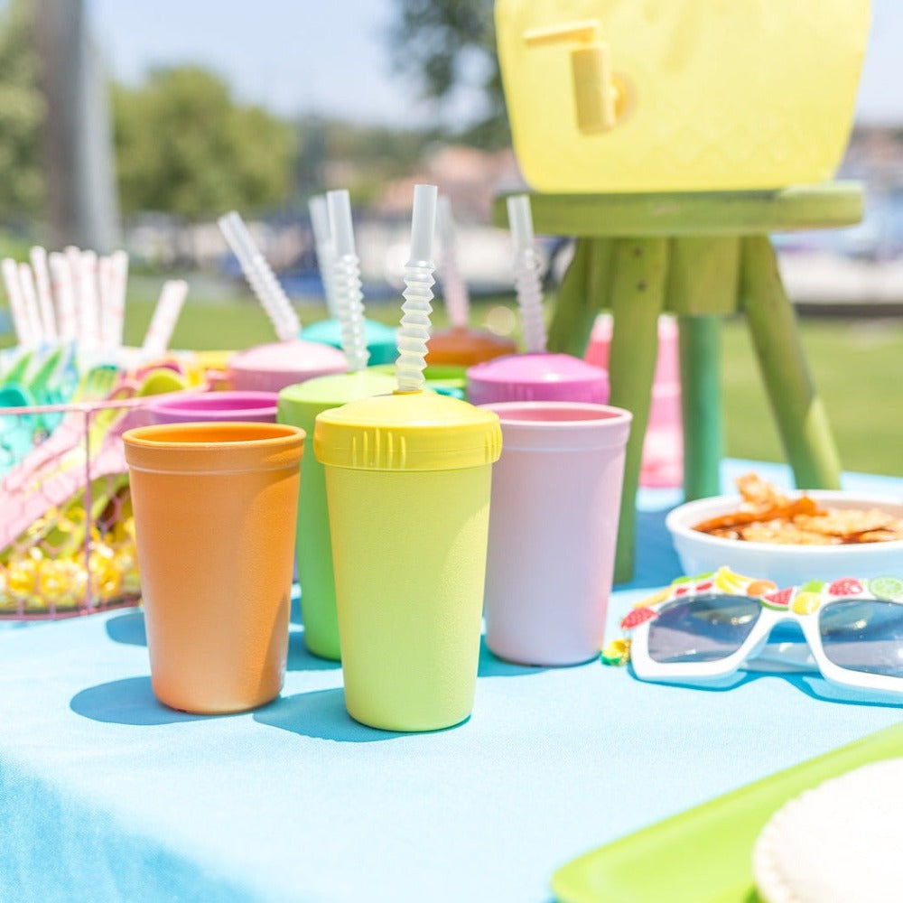 Re-Play straw cup is the perfect cup - for all ages! Durable, affordable and sustainable. The straw included with this cup is a reusable plastic straw.