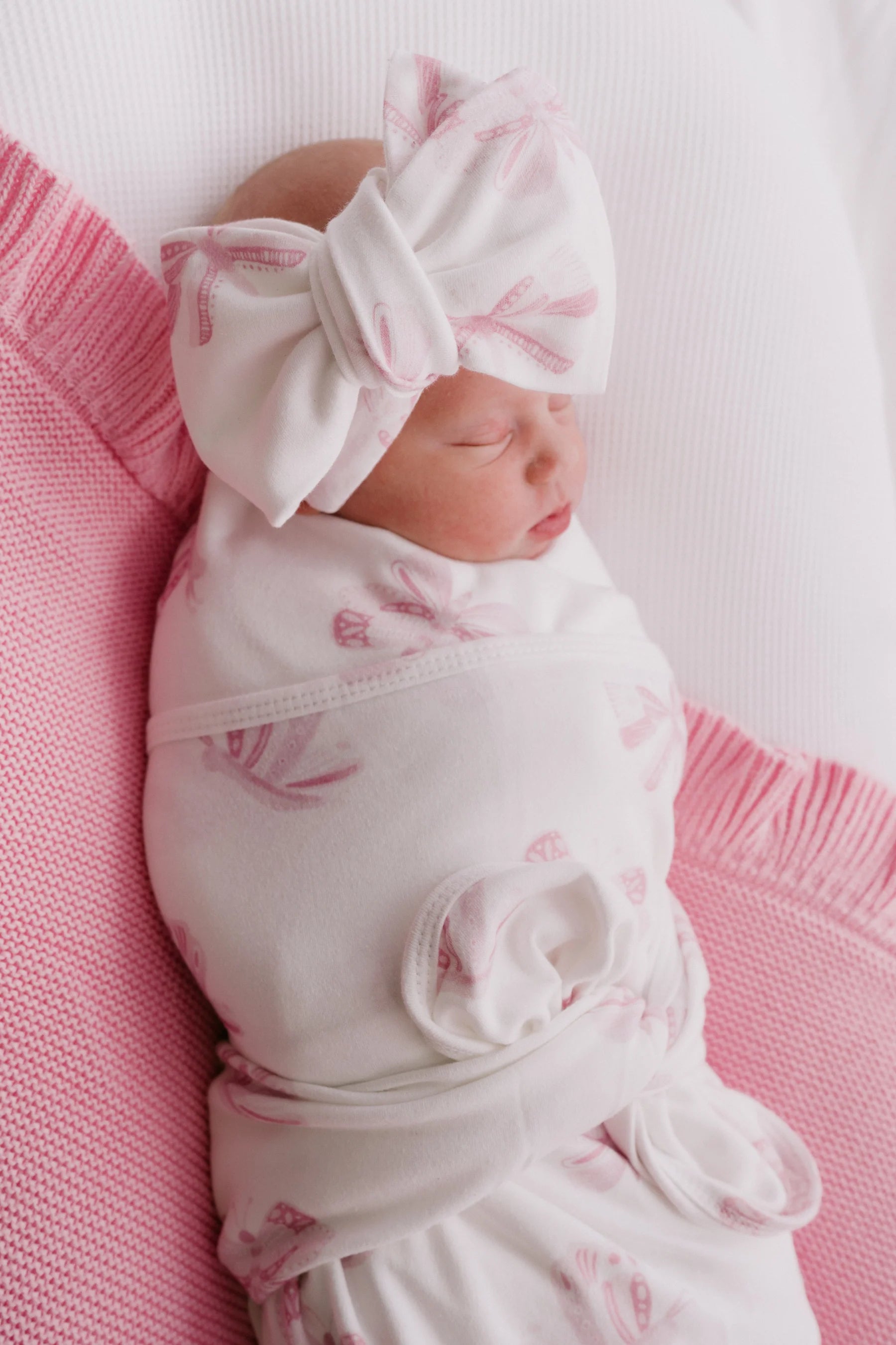 Swaddle &amp; Oversized Topknot Set | Pink Butterflies