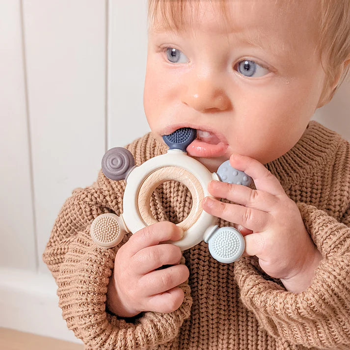 Multi-Surface Teething Wheels