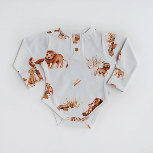 Snuggle Hunny Kids Lion Long Sleeve Organic Bodysuit